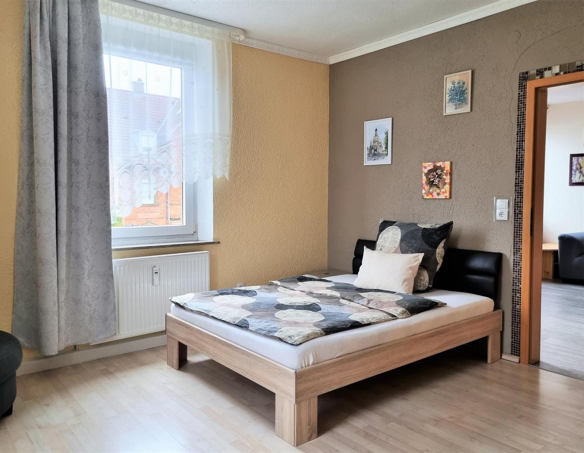 Apartment Bayreuth, Grosse Ferienwohnung Im Haus Mit Kunst, 3 Schlafzimmer, Kueche, Parkplatz Екстер'єр фото